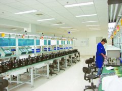 潤中儀表科技順應市場變化積極進行生產(chǎn)設備更新