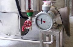 橢圓齒輪流量計(jì)測量高粘度介質(zhì)及安裝使用時(shí)應(yīng)注意的事項(xiàng)