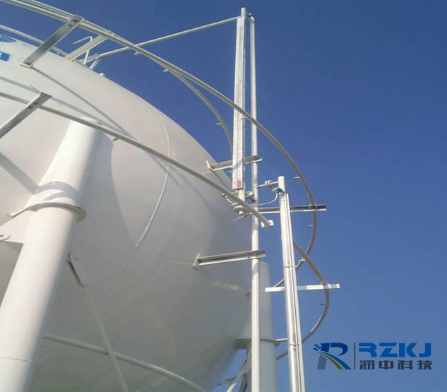 側(cè)裝磁翻板液位計