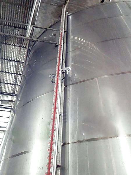 分段式磁翻板液位計